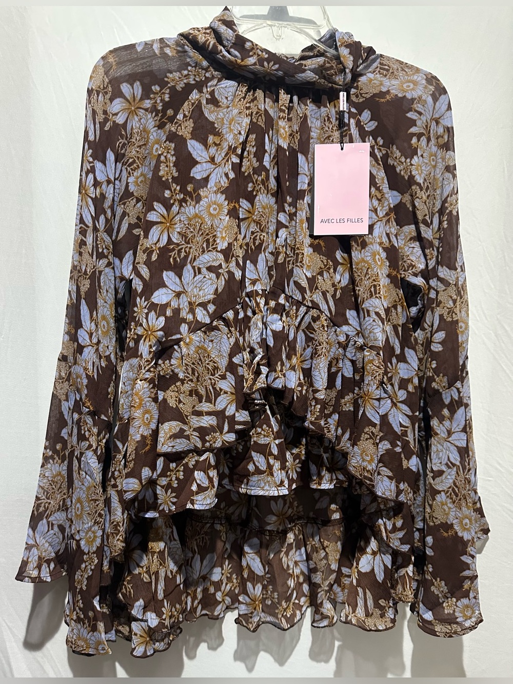 Avec Les Filles Brown Floral High-Low Tiered Ruffle Blouse